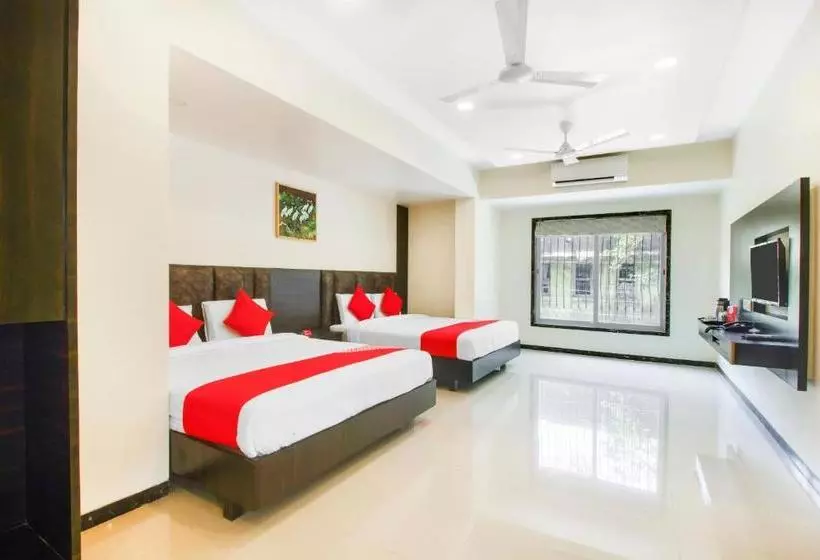 ホテル Spot On 64877 Parth Lodge