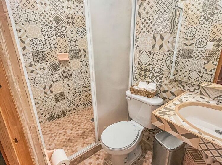 هتل Patio Zaragoza