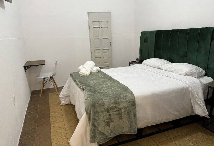 هتل Patio Zaragoza