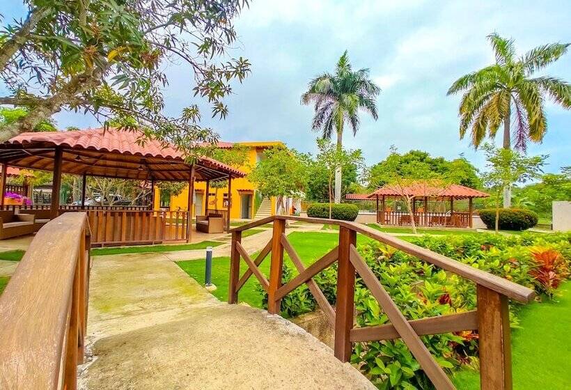 בית מלון כפרי Senderos Del Mar