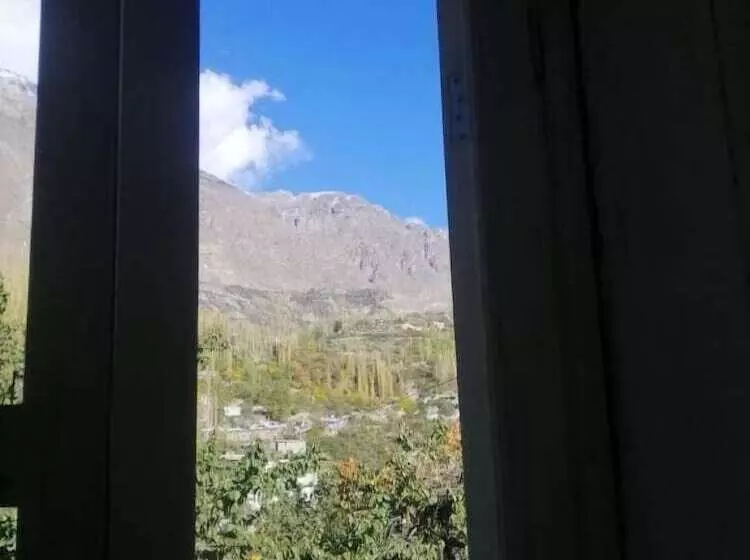هتل Shah Quli Inn