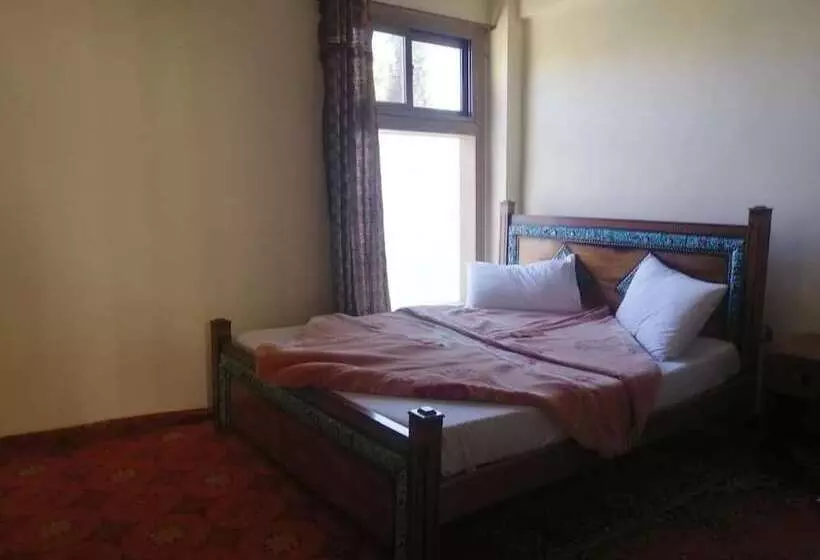 هتل Shah Quli Inn
