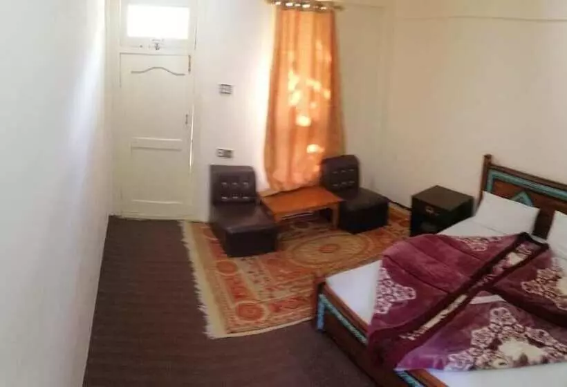 هتل Shah Quli Inn