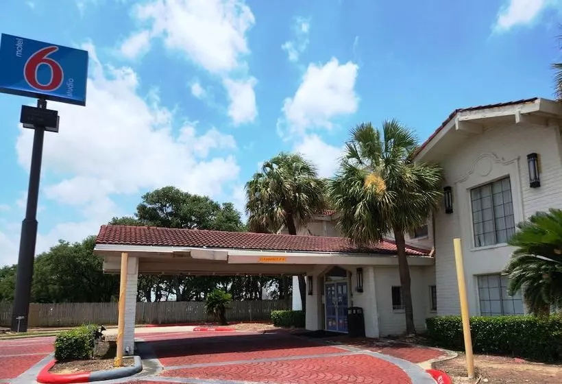 Hotelli Studio 6 Baytown, Tx  Garth Road