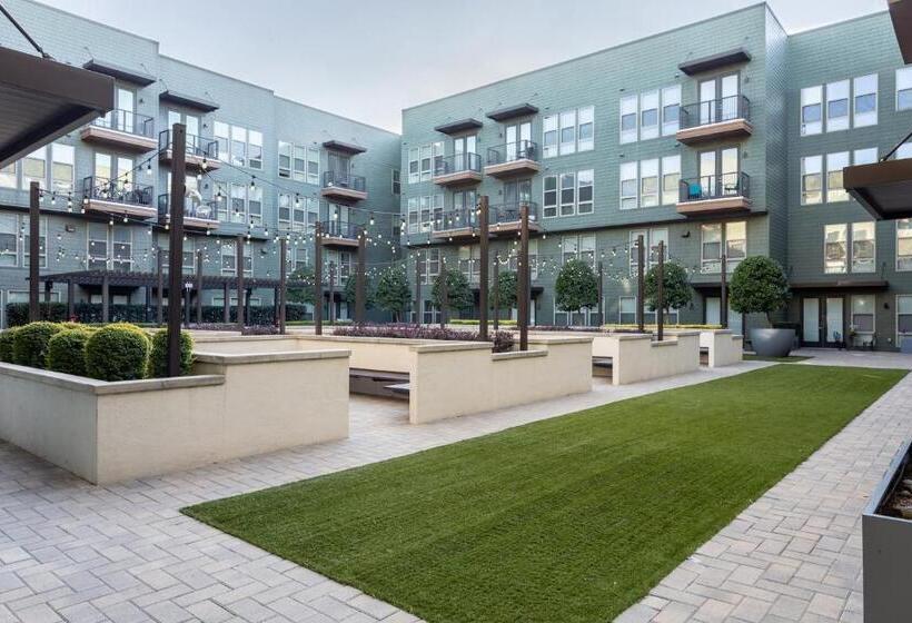 Kasa Greenville Dallas