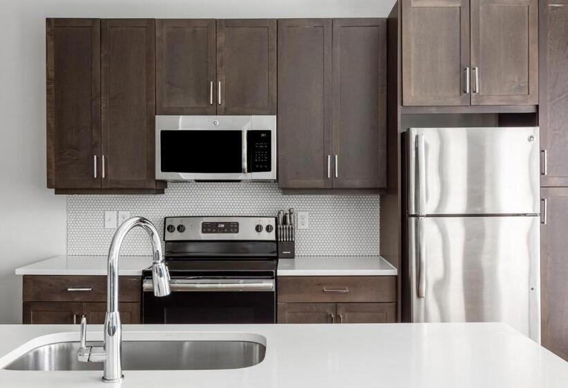 Kasa Greenville Dallas