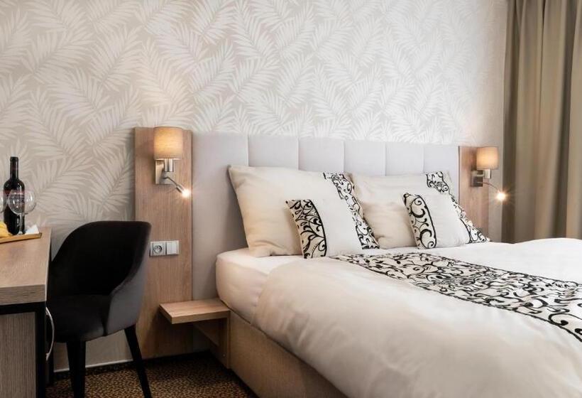 ペンション Karolina