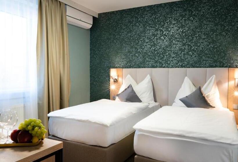 ペンション Karolina