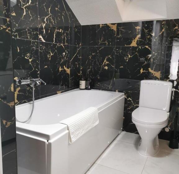 پانسیون Kuca Za Odmor Zelena Oaza