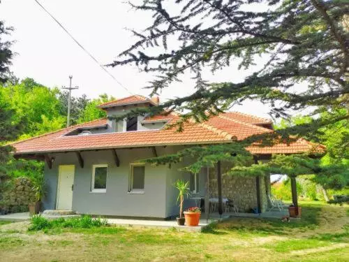 پانسیون Kuca Za Odmor Zelena Oaza