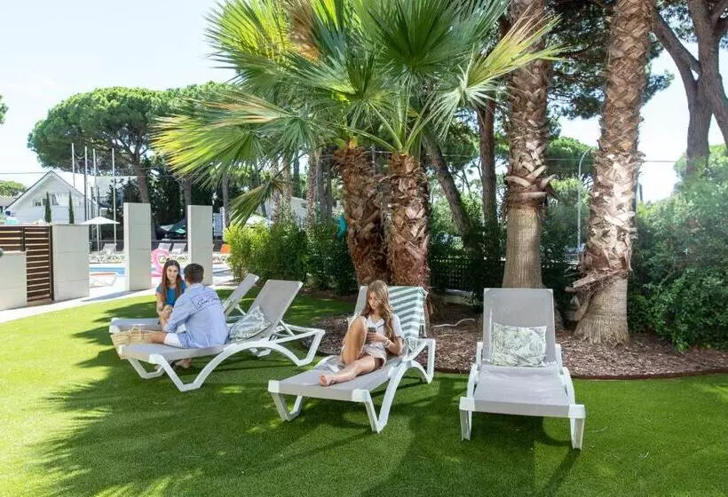 Aparthotel Las Palmeras Castelldefels