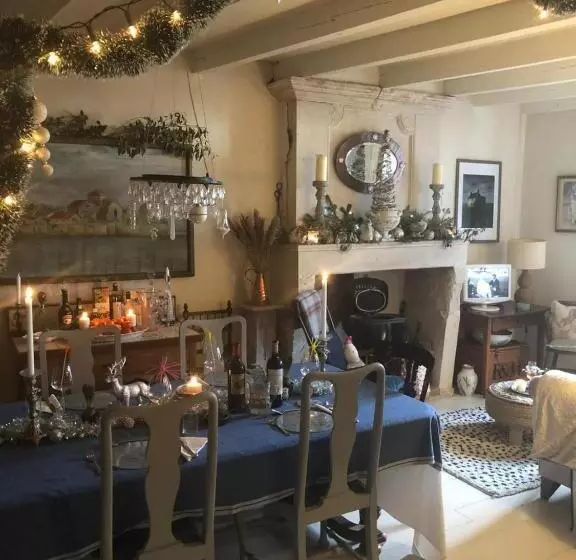 Aamiaismajoitus (B&B) Chez Brown