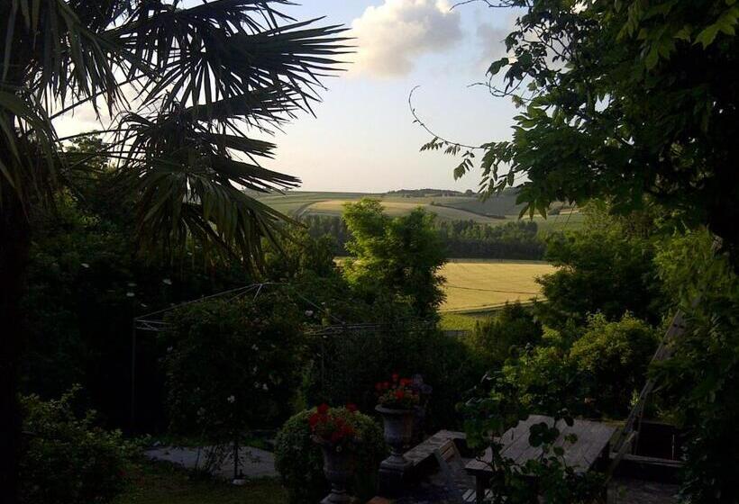 مبيت وإفطار Chez Brown