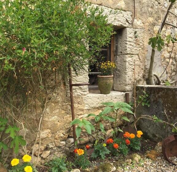 مبيت وإفطار Chez Brown