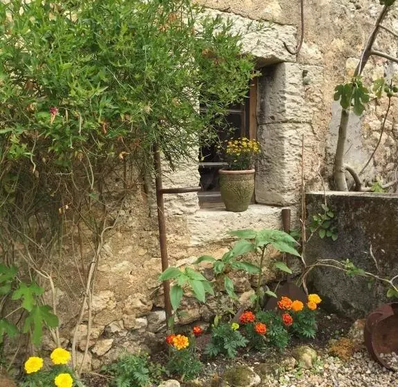 Aamiaismajoitus (B&B) Chez Brown