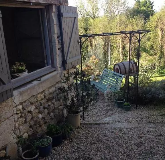 Aamiaismajoitus (B&B) Chez Brown