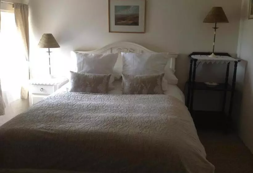 Aamiaismajoitus (B&B) Chez Brown