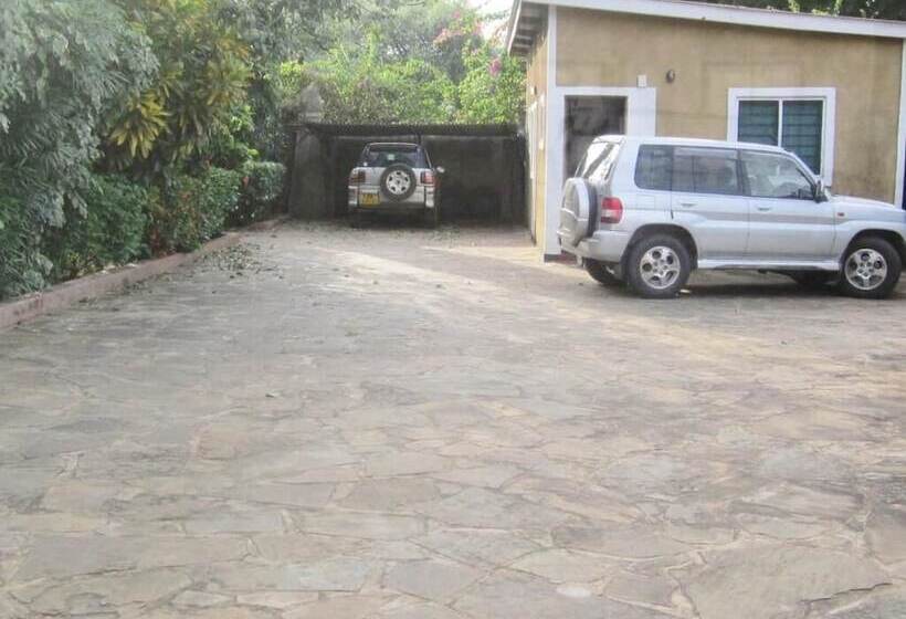 Bed and Breakfast Joysvilla Family Holiday Home