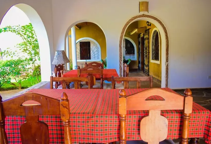 تختخواب و صبحانه Joysvilla Family Holiday Home