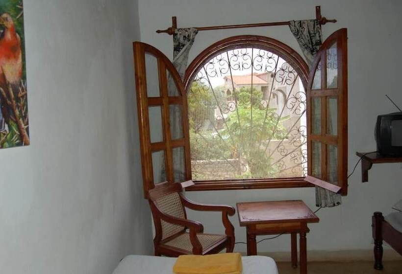 Bed and Breakfast Joysvilla Family Holiday Home