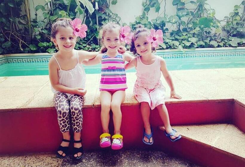 Edificio Nicolas Y Marcelo Siry