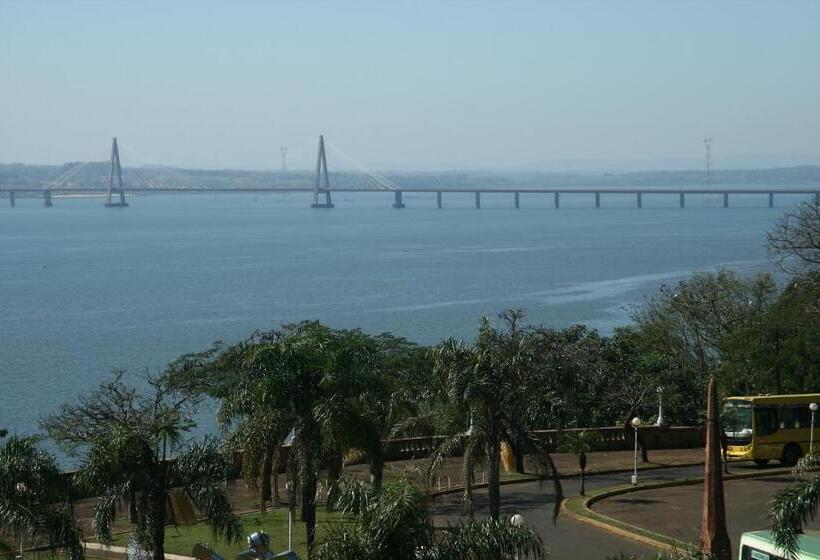 Edificio Nicolas Y Marcelo Siry