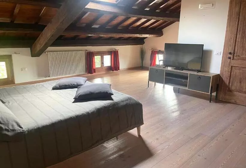 ホテル Albaspina Bioagriturismo
