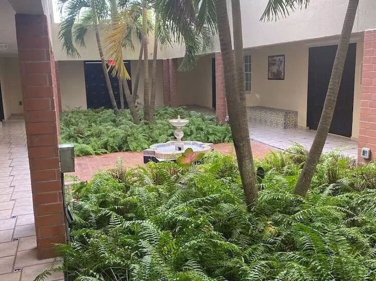 Hotelli Bahia Bay Resort