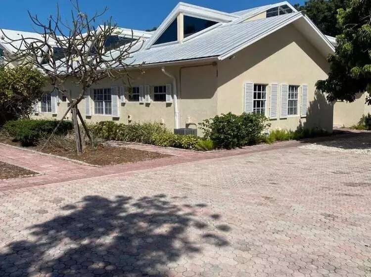 Hotelli Bahia Bay Resort