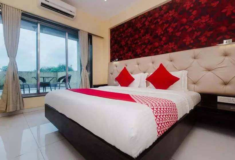 Hotelli Capital O 18290 Sai Residency