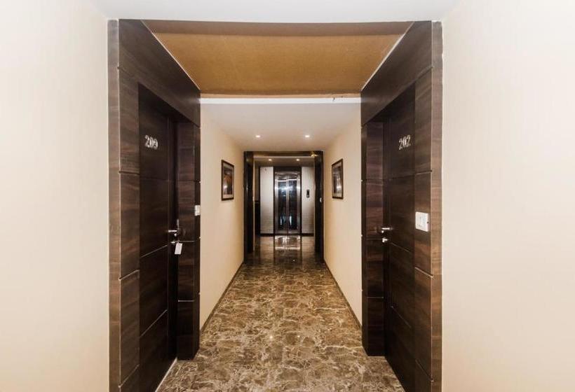 Hotel Capital O 18290 Sai Residency