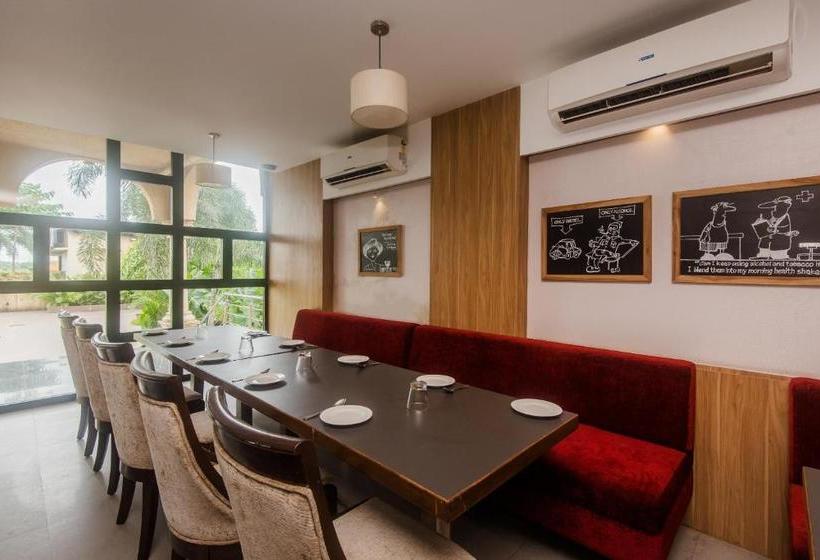 Hotel Capital O 18290 Sai Residency