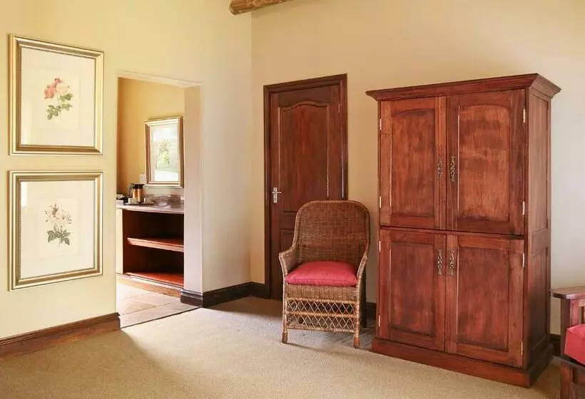 Hotelli Champagne Castle