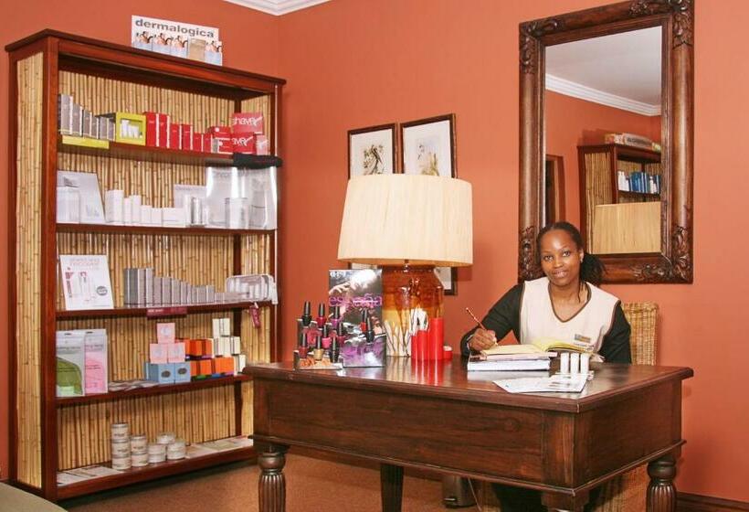 فندق Champagne Castle