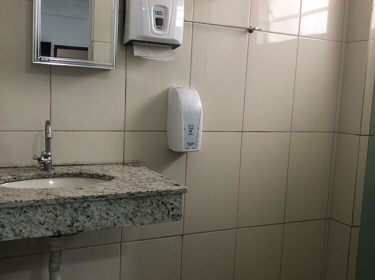 בית מלון כפרי Del Rey