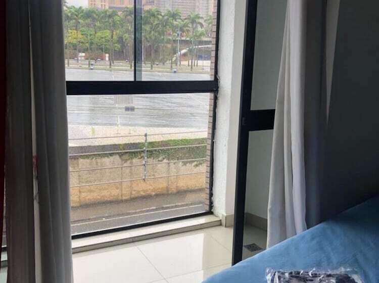 בית מלון כפרי Del Rey