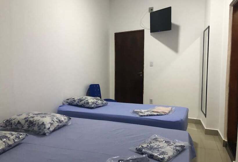 בית מלון כפרי Del Rey