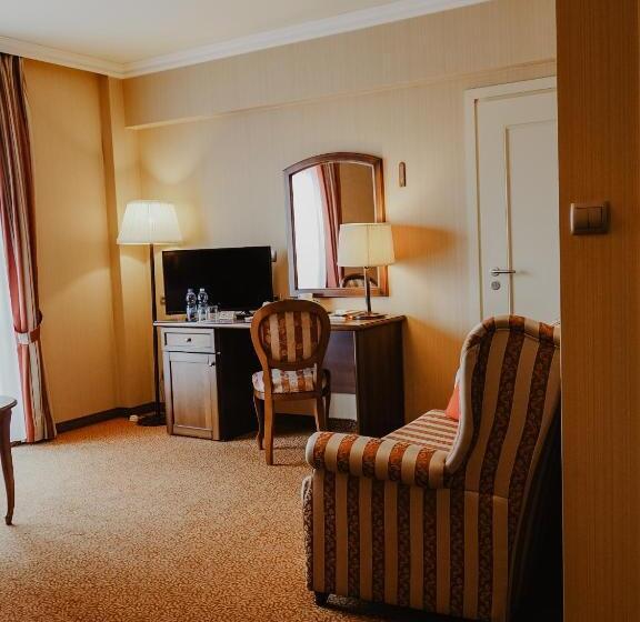 בית מלון כפרי Delfin Spa&wellness