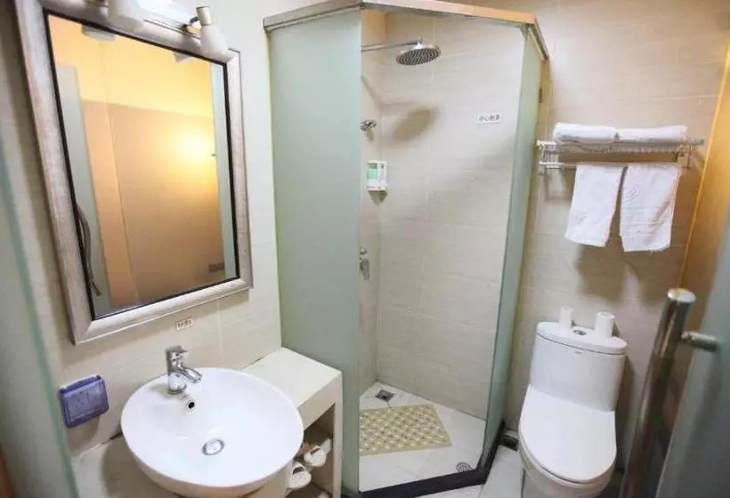 هتل Jun S Jiangxi Nanchang Qingshan Lake District Hightech Nanjing East Road Store