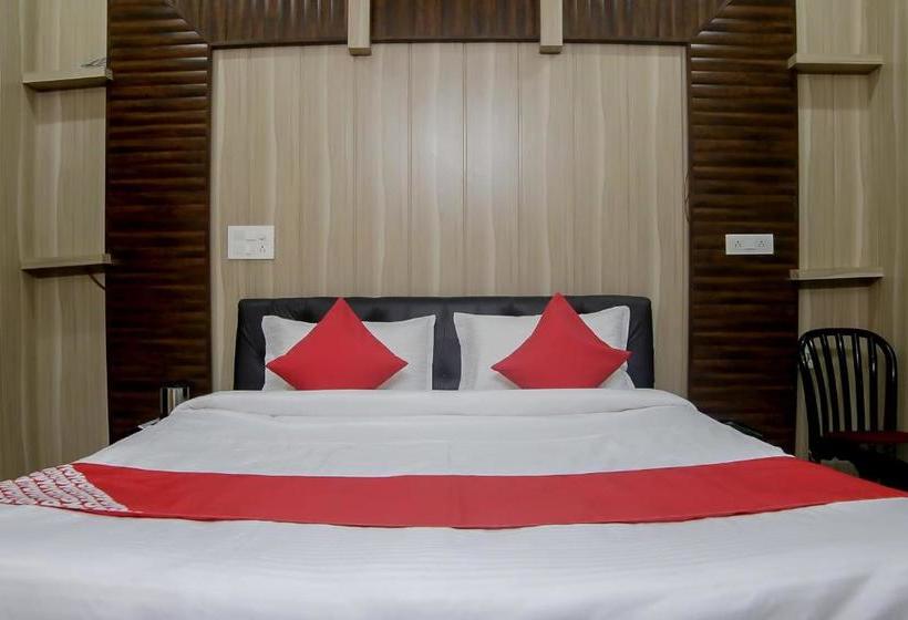 Hotel Oyo 30488 Satkar