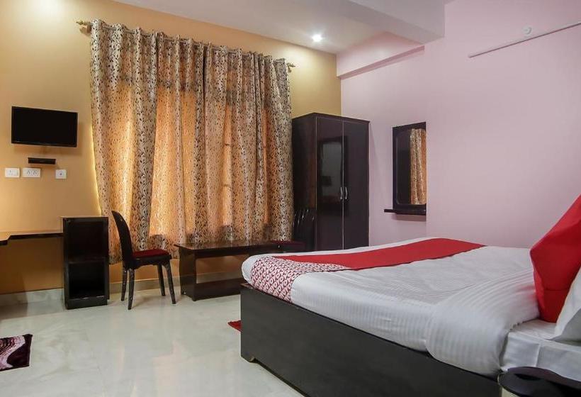 Hotel Oyo 30488 Satkar