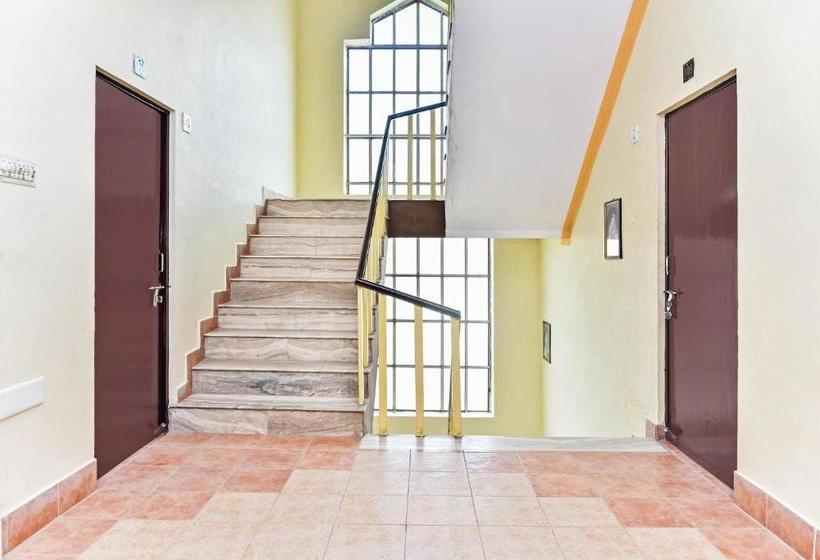 酒店 Oyo 30915 Sidhi Vinayak And Restuarant