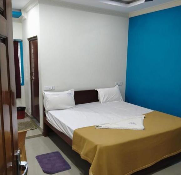 Hotel Rr Residency