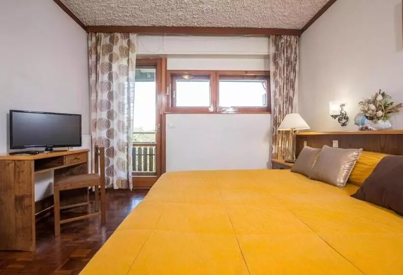 ホテル Tre Cime Terminillo