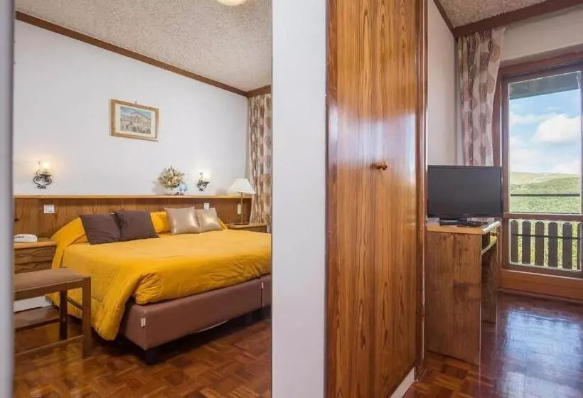 ホテル Tre Cime Terminillo