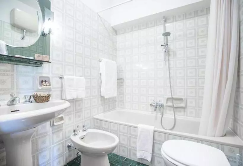 ホテル Tre Cime Terminillo