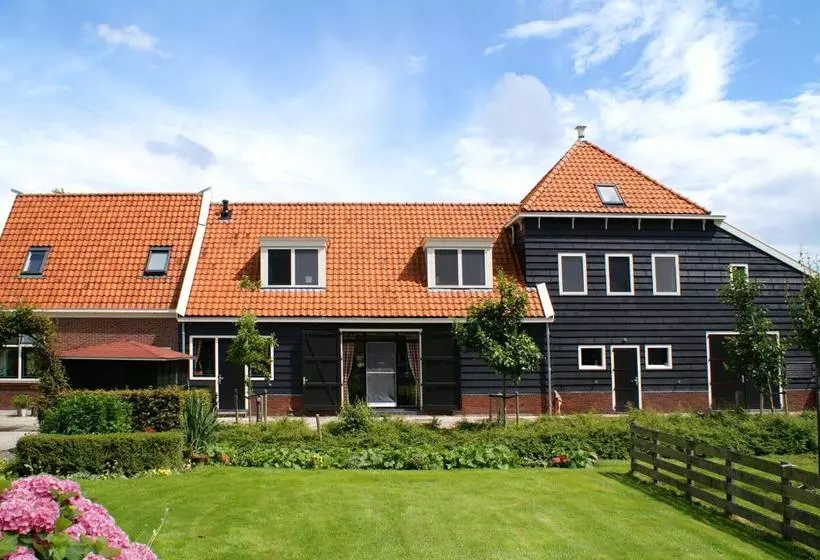 Majatalo Farm Overleekerhoeve