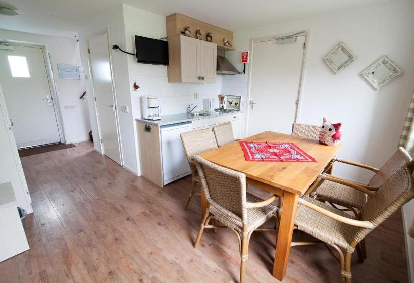 펜션 Farm Overleekerhoeve