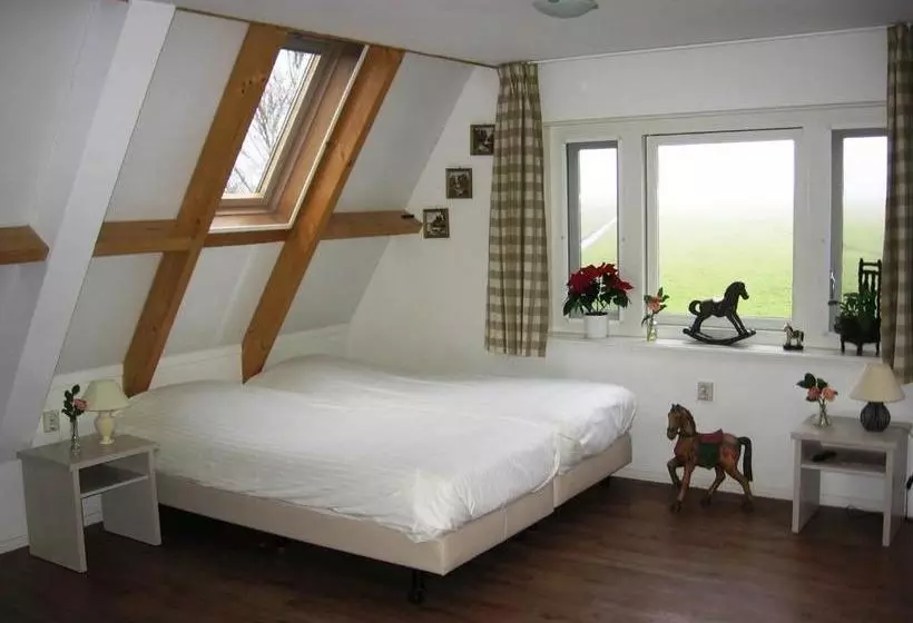 Majatalo Farm Overleekerhoeve