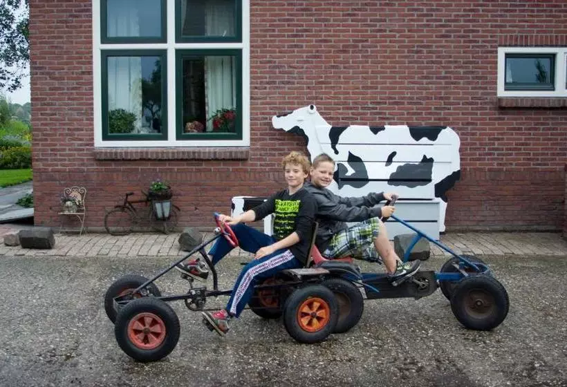 Majatalo Farm Overleekerhoeve